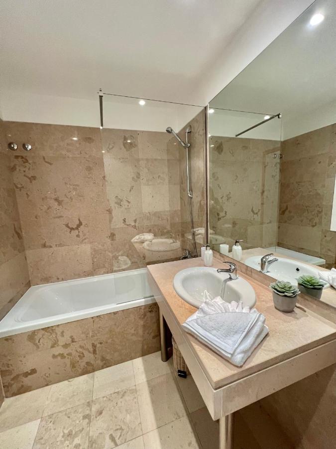 Superbe Appartement Spacieux Avec Terrasse Vue Piscine فيلامورا المظهر الخارجي الصورة