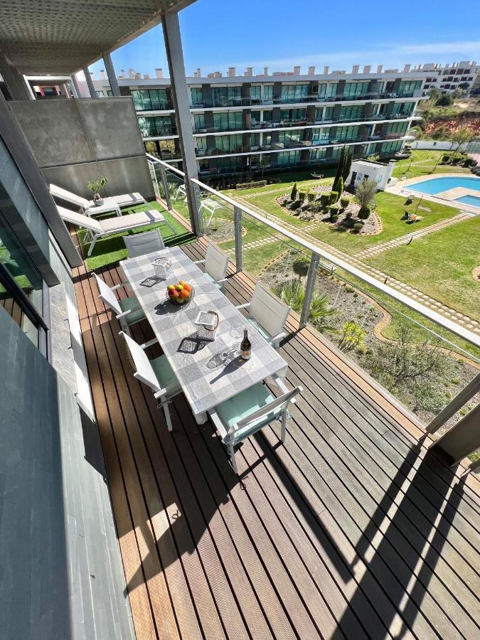 Superbe Appartement Spacieux Avec Terrasse Vue Piscine فيلامورا المظهر الخارجي الصورة